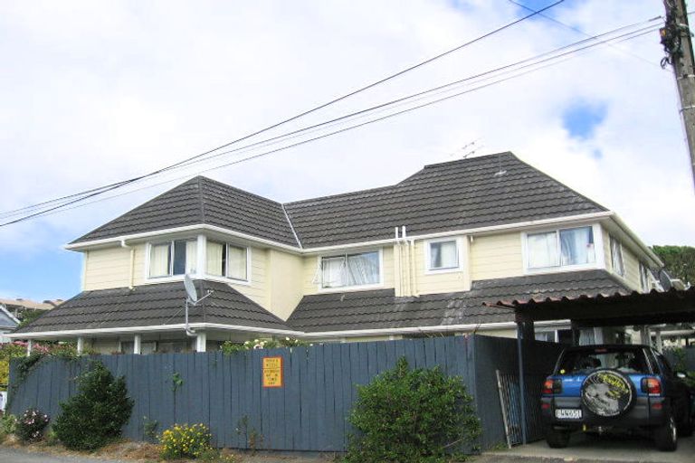 Photo of property in 20f Palm Grove, Berhampore, Wellington, 6023