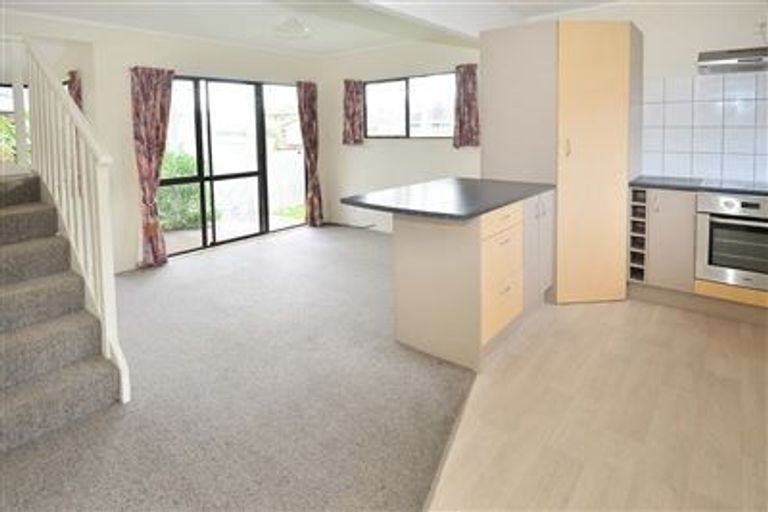 Photo of property in 1/26 Riverside Road, Orewa, 0931