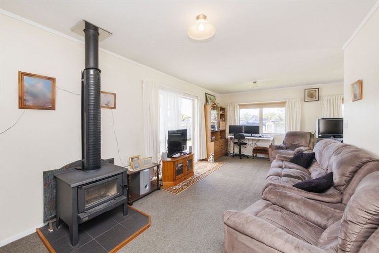 Photo of property in 46 Owen Street, Bunnythorpe, Palmerston North, 4481