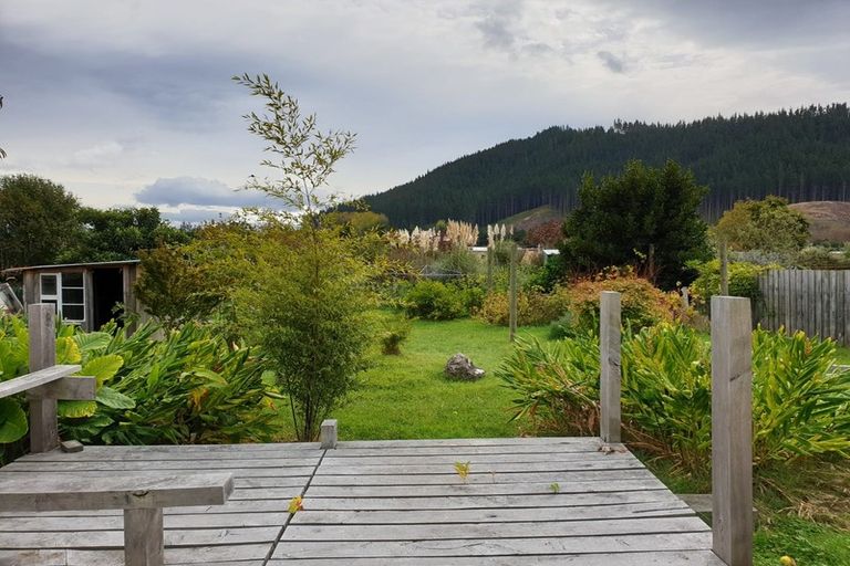 Photo of property in 1 Shaw Road, Eskdale, Napier, 4182