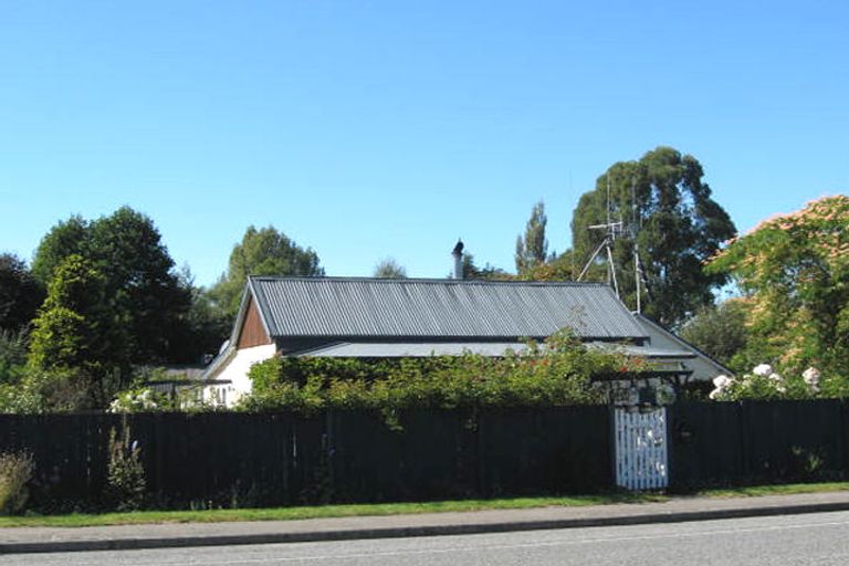 Photo of property in 213 Talbot Street, Geraldine, 7930