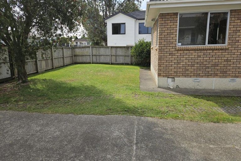 Photo of property in 73 Hyperion Drive, Randwick Park, Auckland, 2105