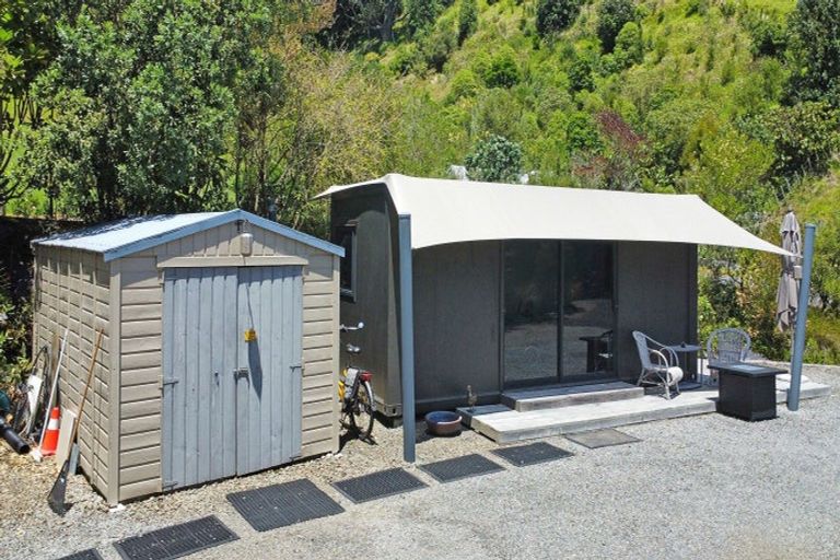 Photo of property in 8 Ohiwa Cove Rise, Waiotahe, Opotiki, 3198