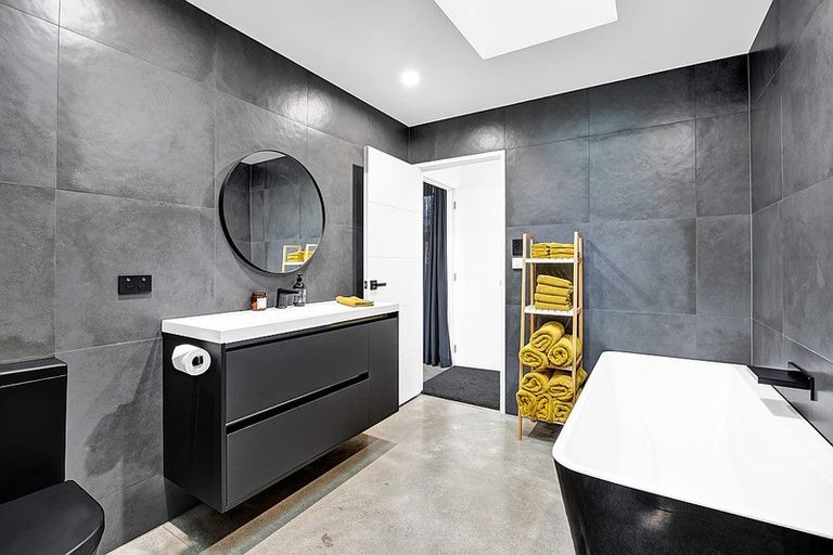 Photo of property in 51a Rata Street, Hawera, 4610