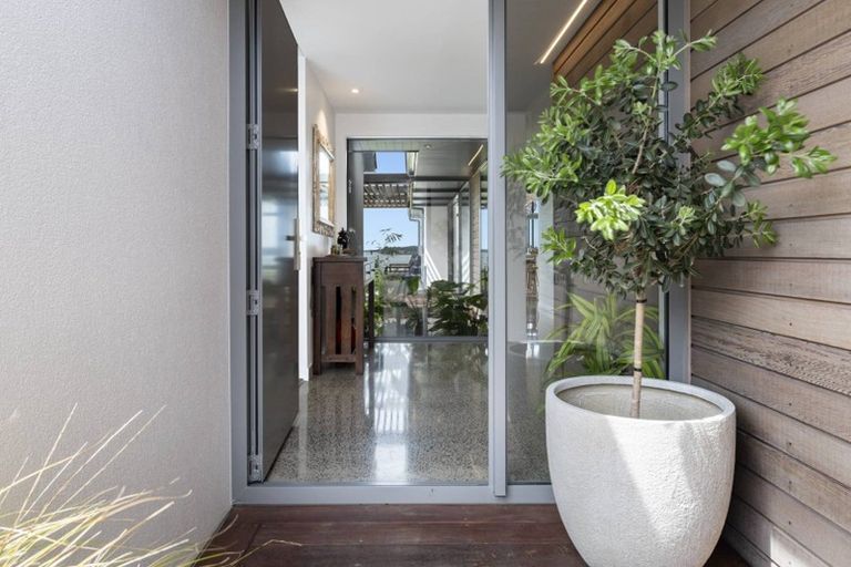 Photo of property in 71 Lynley Park Drive, Omokoroa, 3114