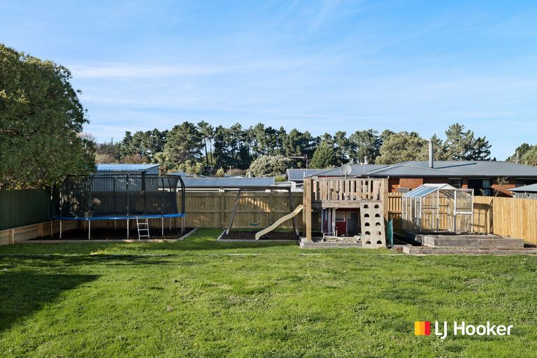 Photo of property in 28 Delta Drive, Waldronville, Dunedin, 9018