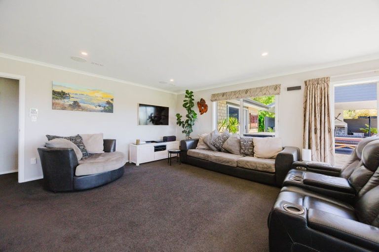 Photo of property in 21 Kyle Road, Waipukurau, 4281
