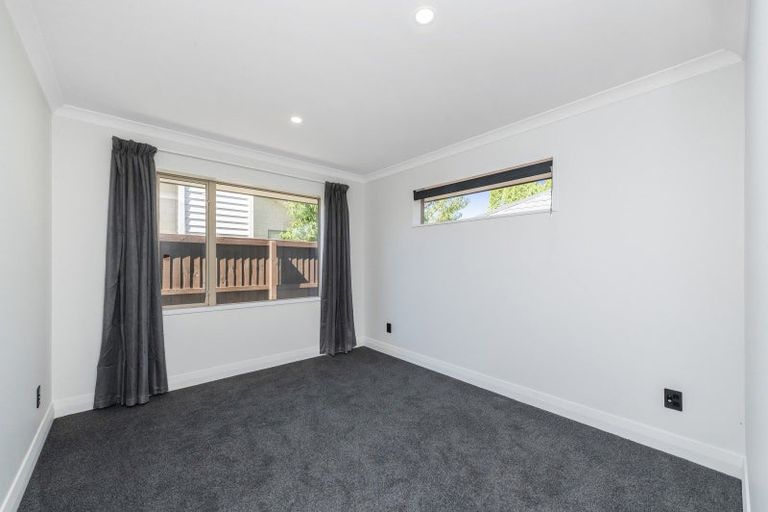 Photo of property in 23 Date Crescent, Aidanfield, Christchurch, 8025