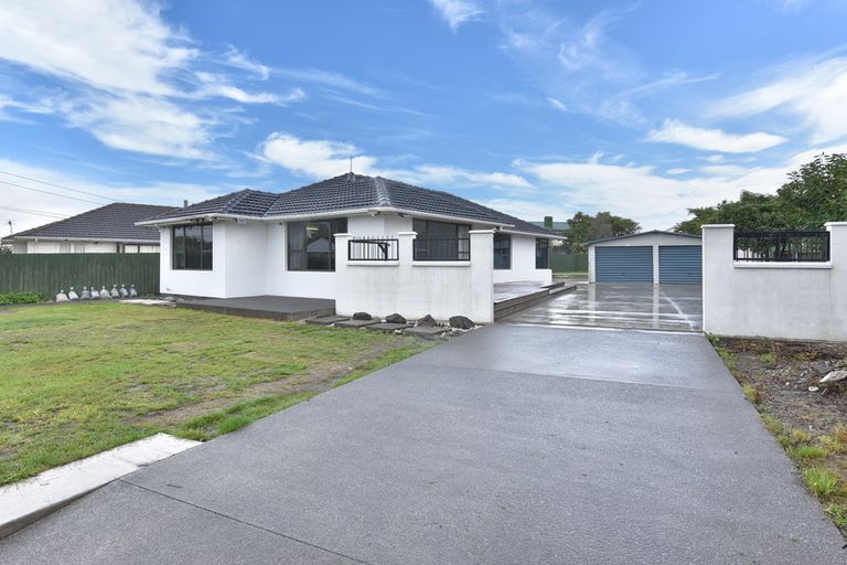 Photo of property in 33 Bournemouth Crescent, Aranui, Christchurch, 8061