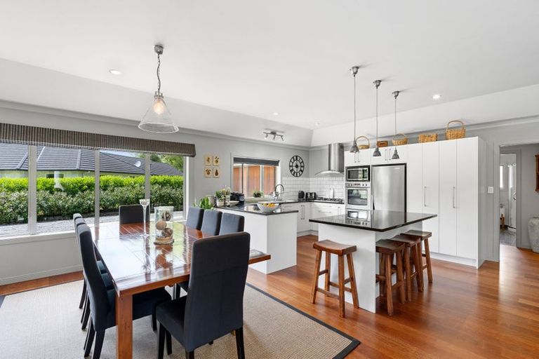 Photo of property in 9 Tunbridge Wells, Ohau, Levin, 5570