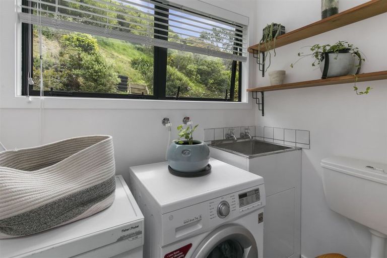 Photo of property in 12a Govind Grove, Ngaio, Wellington, 6035