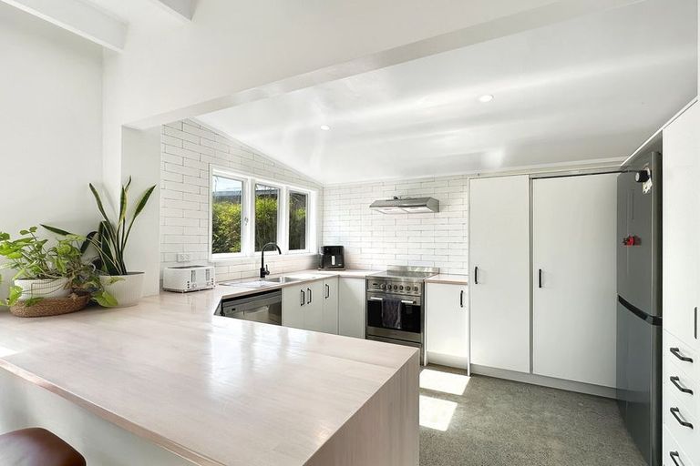 Photo of property in 1174 Te Ahu Ahu Road, Oromahoe, Kerikeri, 0293