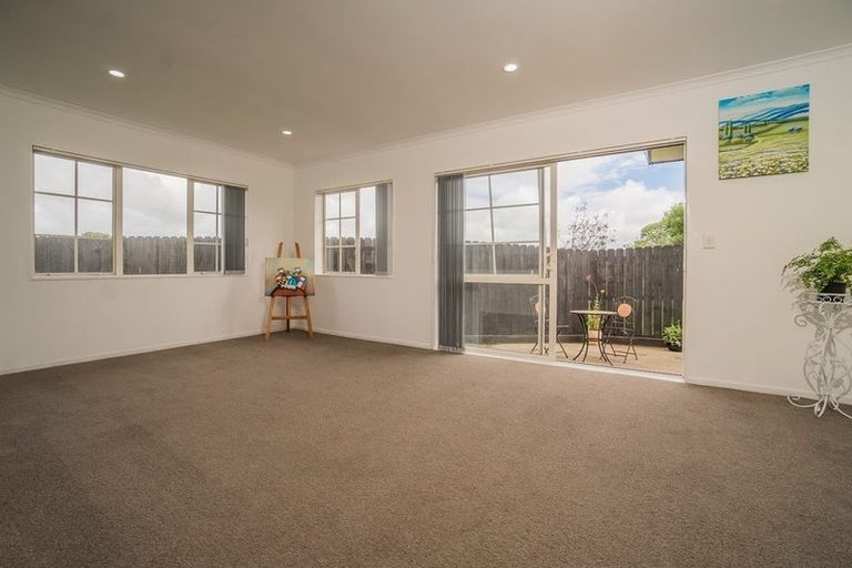 Photo of property in 12 Parkstone Place, Favona, Auckland, 2024