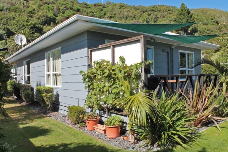 Photo of property in 183 Torquay Street, Kaikoura, 7300