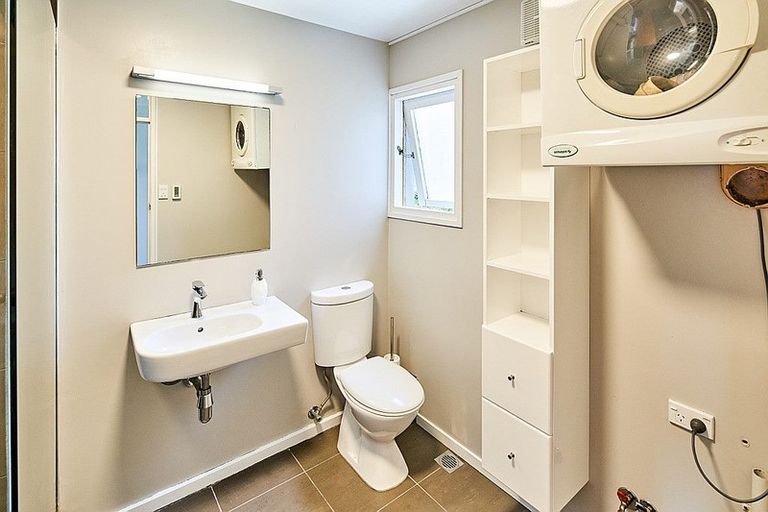 Photo of property in Manston Apartments, 3a/145 Ohiro Road, Brooklyn, Wellington, 6021