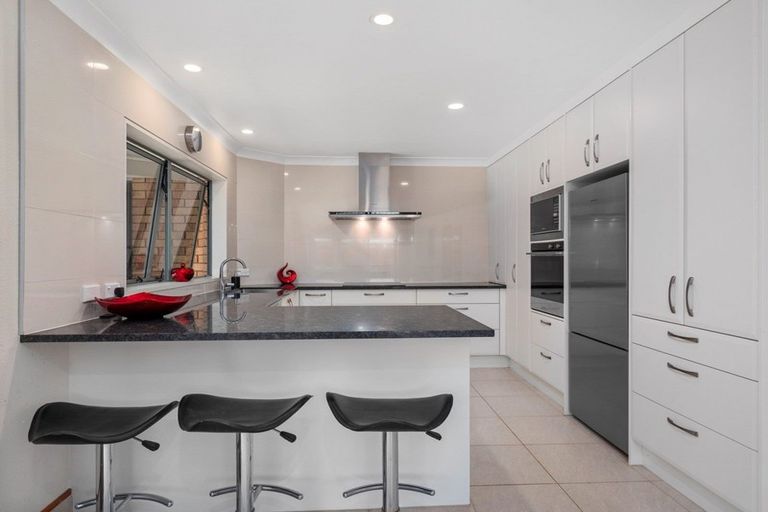 Photo of property in 63 Santa Monica Drive, Papamoa Beach, Papamoa, 3118