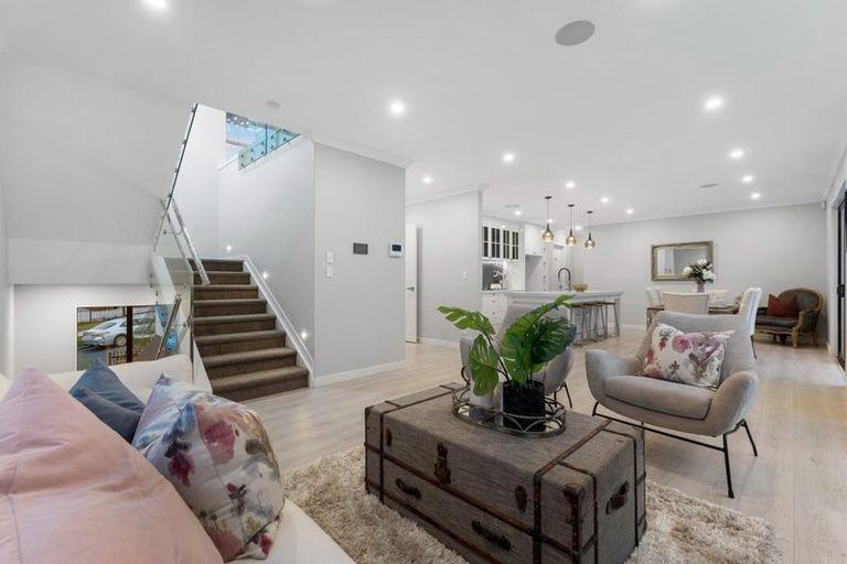 Photo of property in 3 Kate Duncan Drive, Swanson, Auckland, 0614