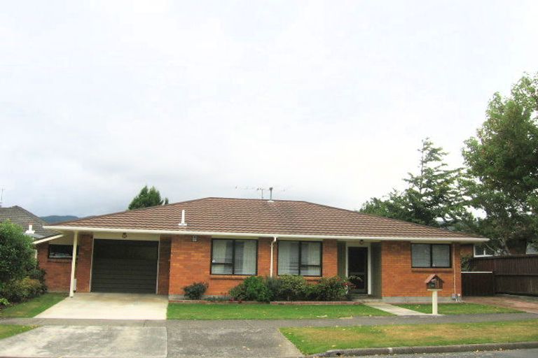 Photo of property in 2/26 Redwood Street, Elderslea, Upper Hutt, 5018