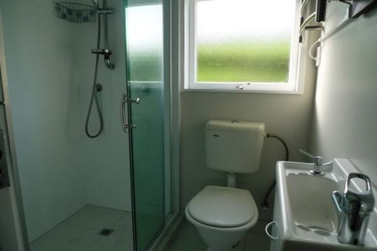 Photo of property in 109 Black Rock Road, Newlands, Wellington, 6037