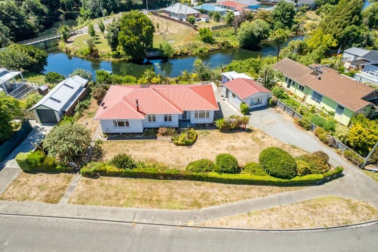 Photo of property in 15 Dillons Point Road, Islington, Blenheim, 7201