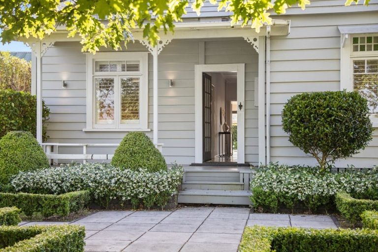 Photo of property in 47 Wellington Street, Pukekohe, 2120