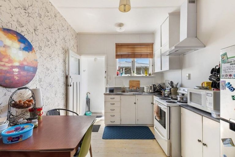 Photo of property in 46 Lyn Street, Lynmouth, New Plymouth, 4310