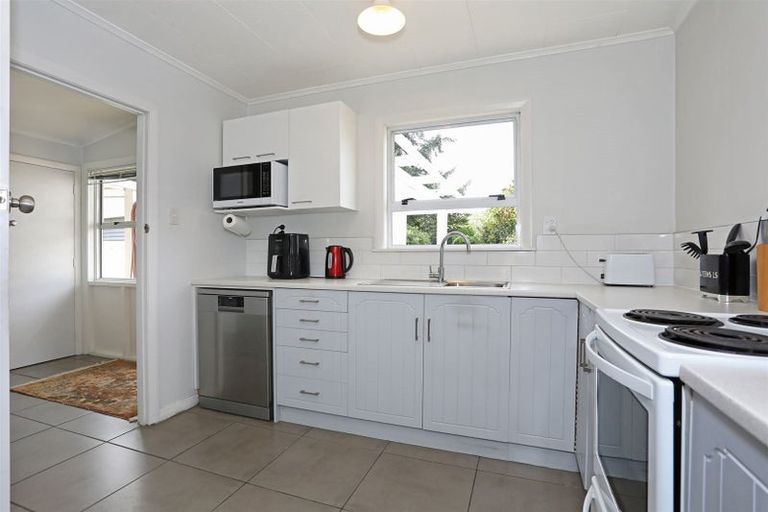 Photo of property in 7 Churchill Avenue, Feilding, 4702