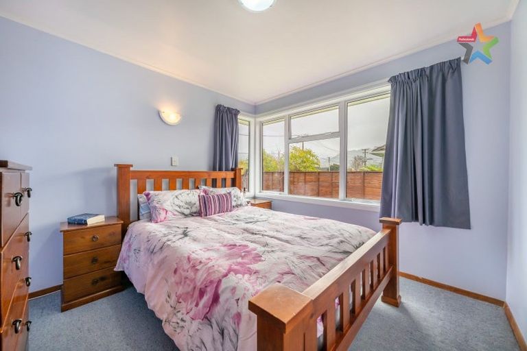 Photo of property in 24 Byron Street, Trentham, Upper Hutt, 5018