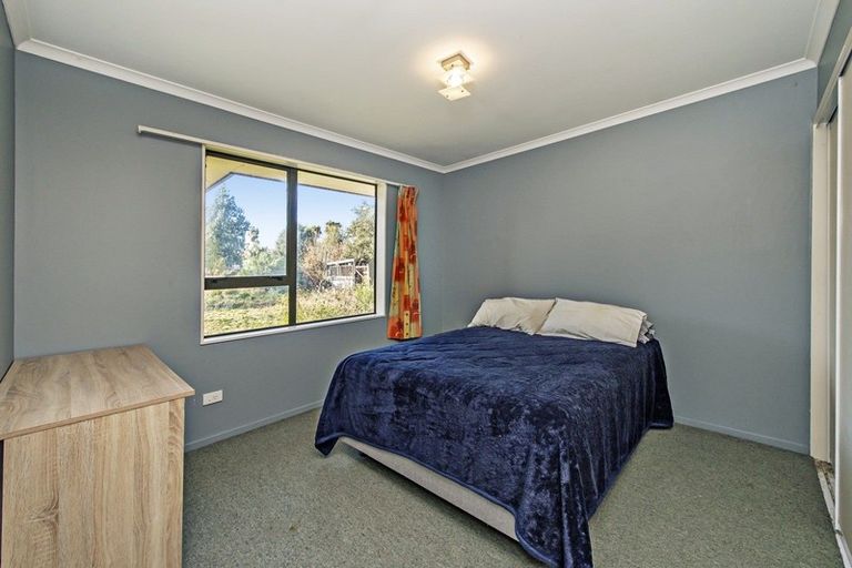 Photo of property in 17 Sarsfield Street, Southbridge, 7602