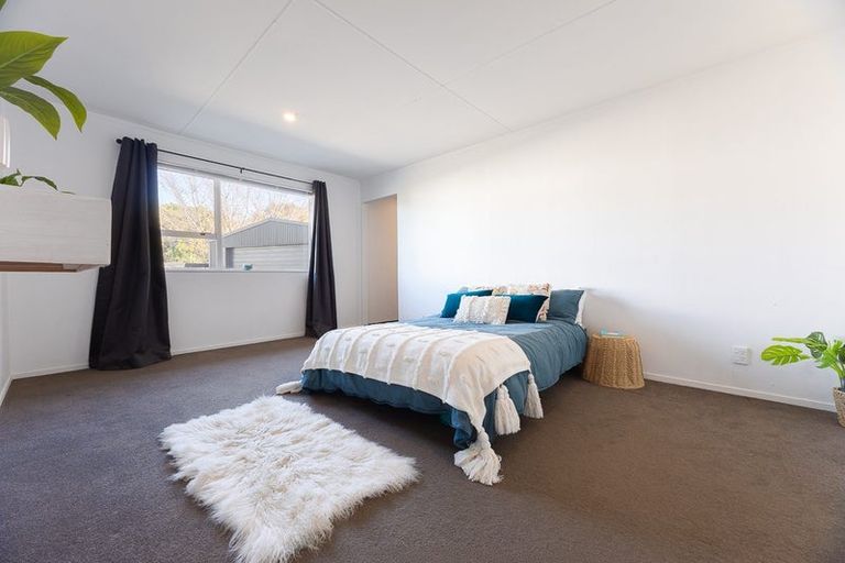 Photo of property in 22 Cypress Grove, Paraparaumu, 5032