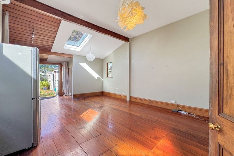 Photo of property in 27 Rintoul Street, Newtown, Wellington, 6021