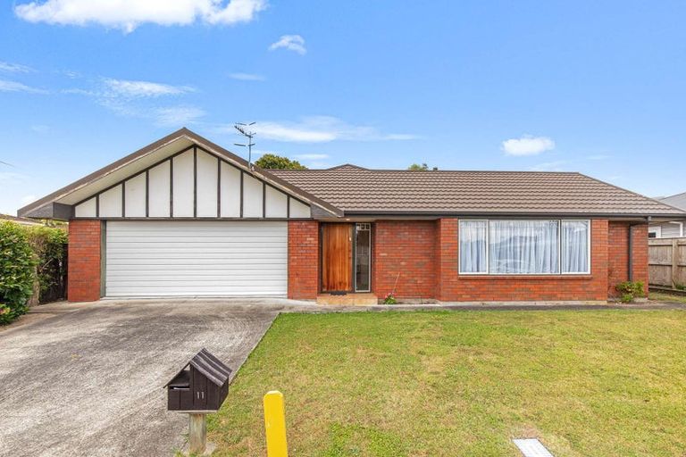 Photo of property in 11 Sutherland Crescent, Westbrook, Palmerston North, 4412