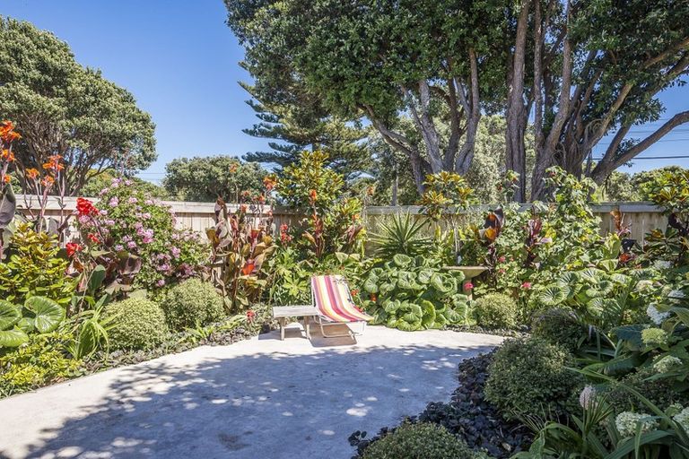 Photo of property in 140 Manly Street, Paraparaumu Beach, Paraparaumu, 5032
