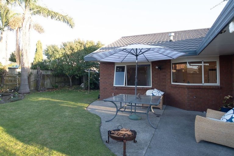 Photo of property in 37 Luculia Drive, Mount Maunganui, 3116