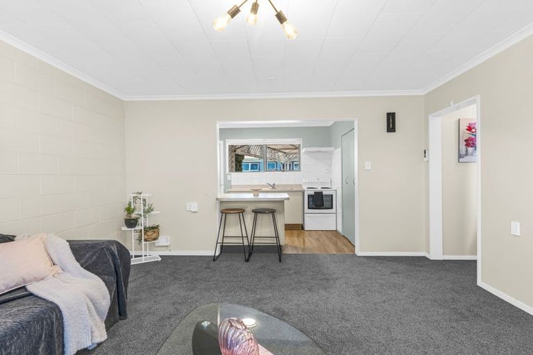 Photo of property in 2/36 Bristol Street, Tamatea, Napier, 4112