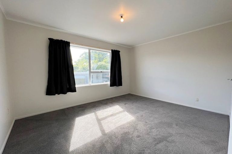 Photo of property in 17a Russleigh Drive, Dinsdale, Hamilton, 3204