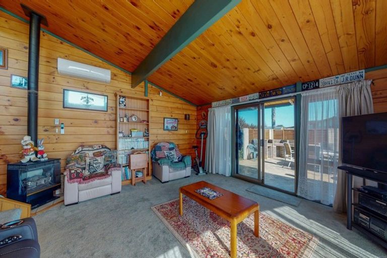 Photo of property in 43 Mahana Road, Ngatea, 3503