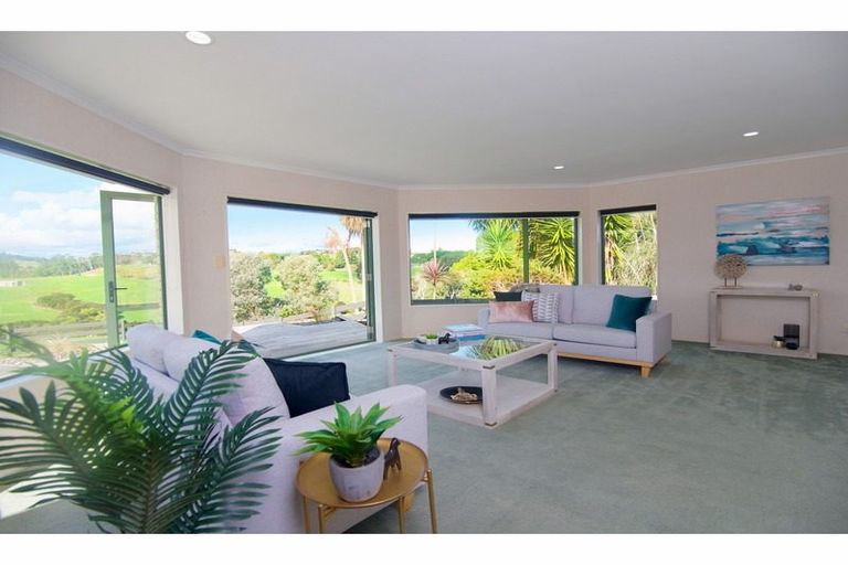 Photo of property in 228 Oyster Point Road, Kaukapakapa, Warkworth, 0984