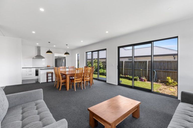 Photo of property in 25 Chris Drive, Rolleston, 7614