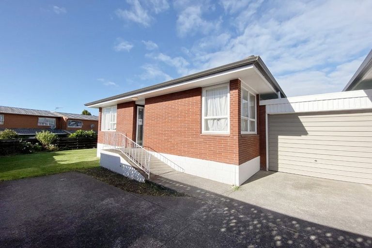 Photo of property in 4/126 Astley Avenue, New Lynn, Auckland, 0600