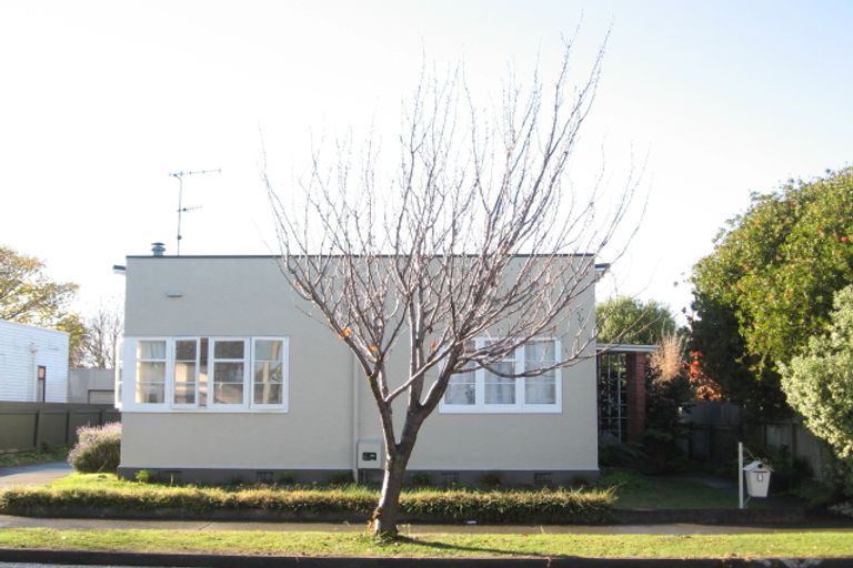 Photo of property in 8 Bedford Road, Marewa, Napier, 4110