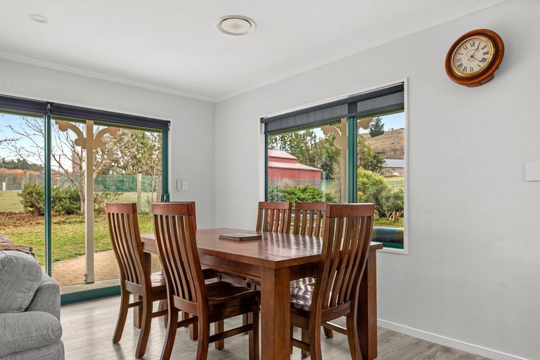 Photo of property in 8 Letts Gully Road, Letts Gully, Alexandra, 9393