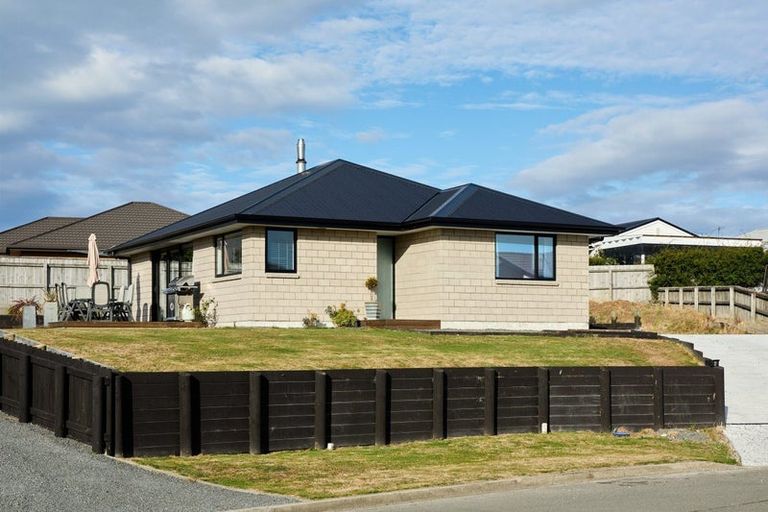 Photo of property in 6 Pukeko Place, Kaikoura, 7300