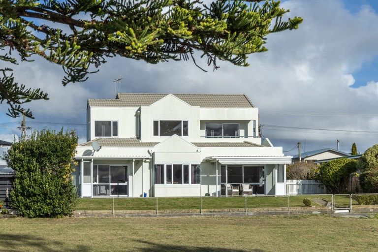 Photo of property in 7 Charles Street, Westshore, Napier, 4110
