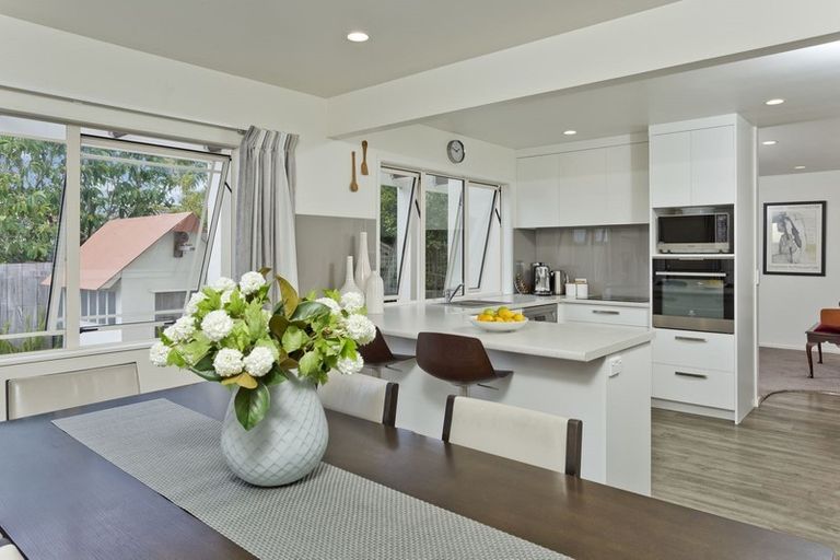 Photo of property in 3 Pigeonwood Lane, Albany, Auckland, 0632