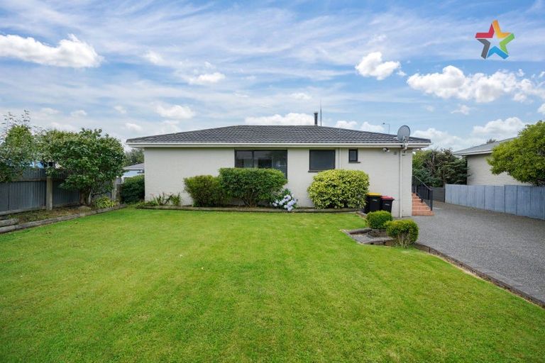 Photo of property in 13 Pine Crescent, Hargest, Invercargill, 9810