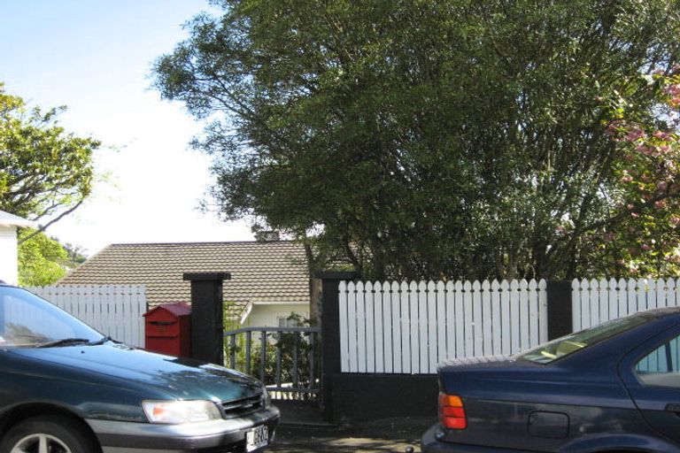 Photo of property in 23 Examiner Street, Nelson, 7010