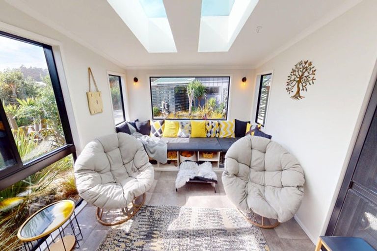 Photo of property in 46 Kent Avenue, Waitarere Beach, Levin, 5510