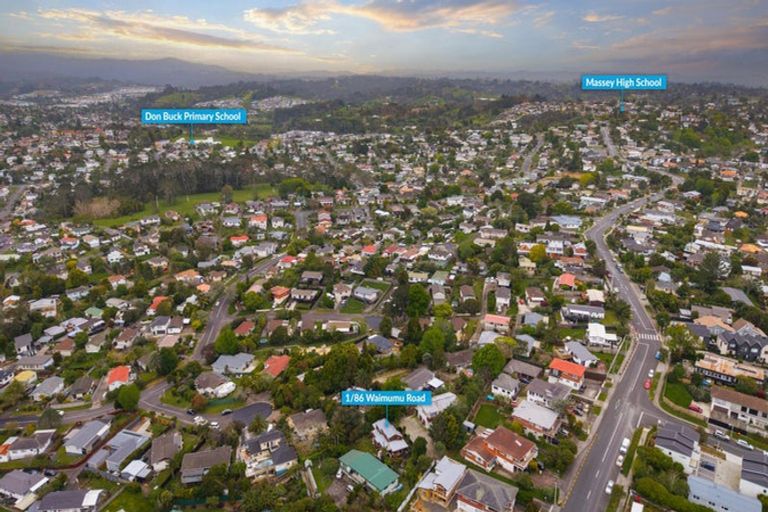 Photo of property in 1/86 Waimumu Road, Massey, Auckland, 0614