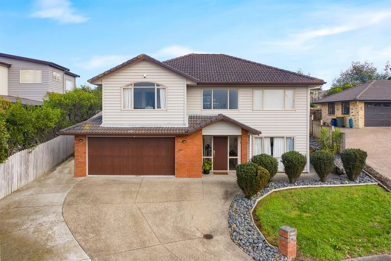 Photo of property in 40 Spoonbill Place, Unsworth Heights, Auckland, 0632